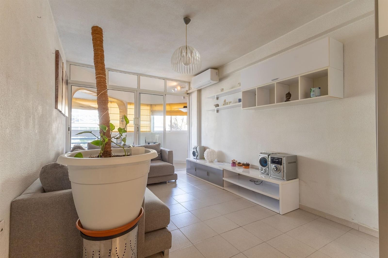 2 quarto Apartamento para venda em La Veleta com piscina - 148 000 € (Ref: 9462189)