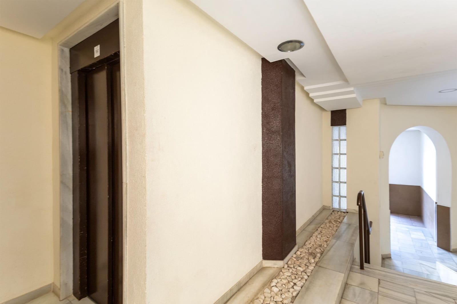 2 quarto Apartamento para venda em La Veleta com piscina - 148 000 € (Ref: 9462189)