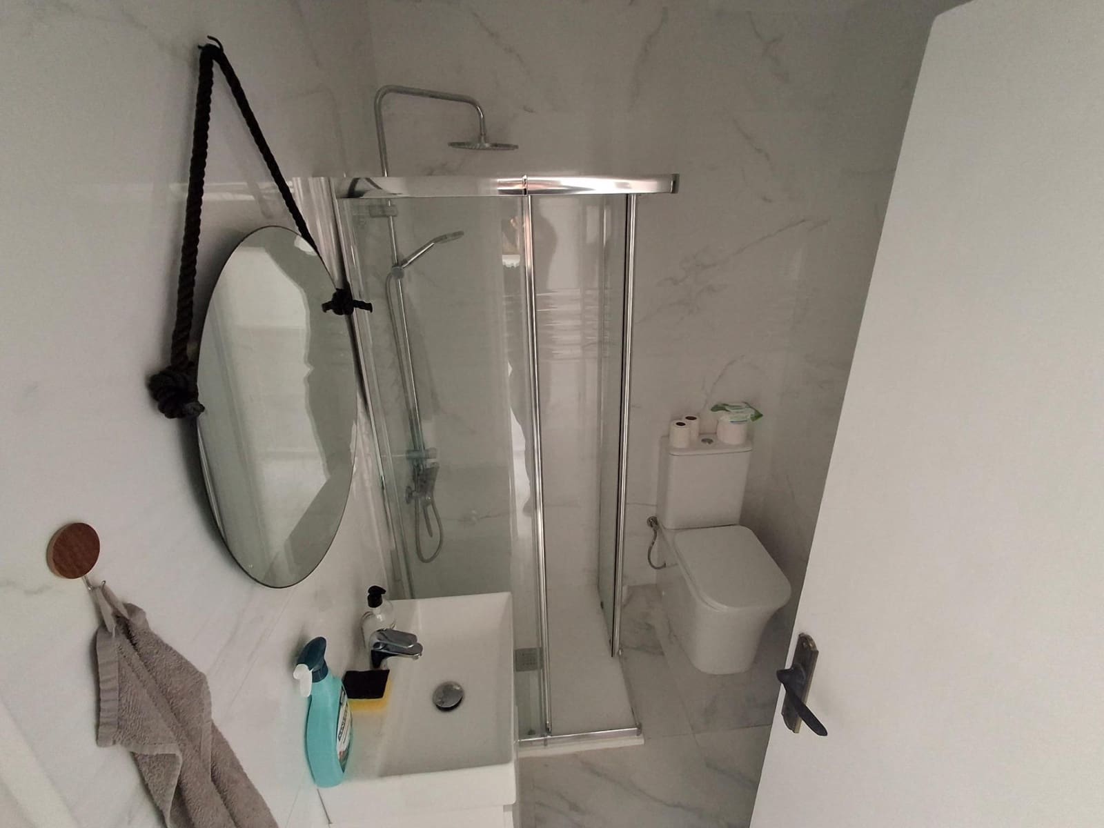 2 makuuhuone Huoneisto myytävänä paikassa El Limonar mukana uima-altaan - 129 990 € (Ref: 9462193)