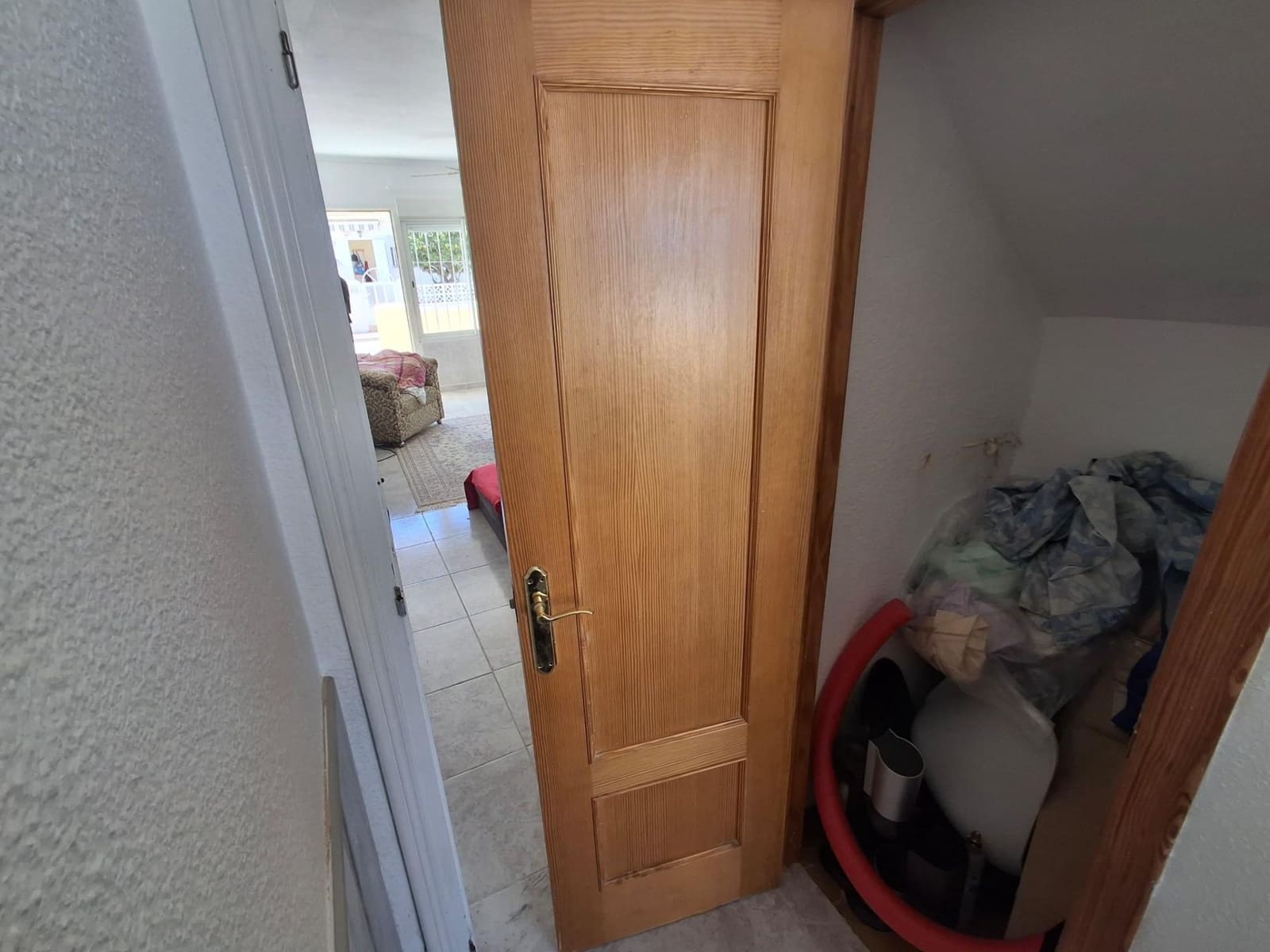 2 makuuhuone Huoneisto myytävänä paikassa El Limonar mukana uima-altaan - 129 990 € (Ref: 9462193)