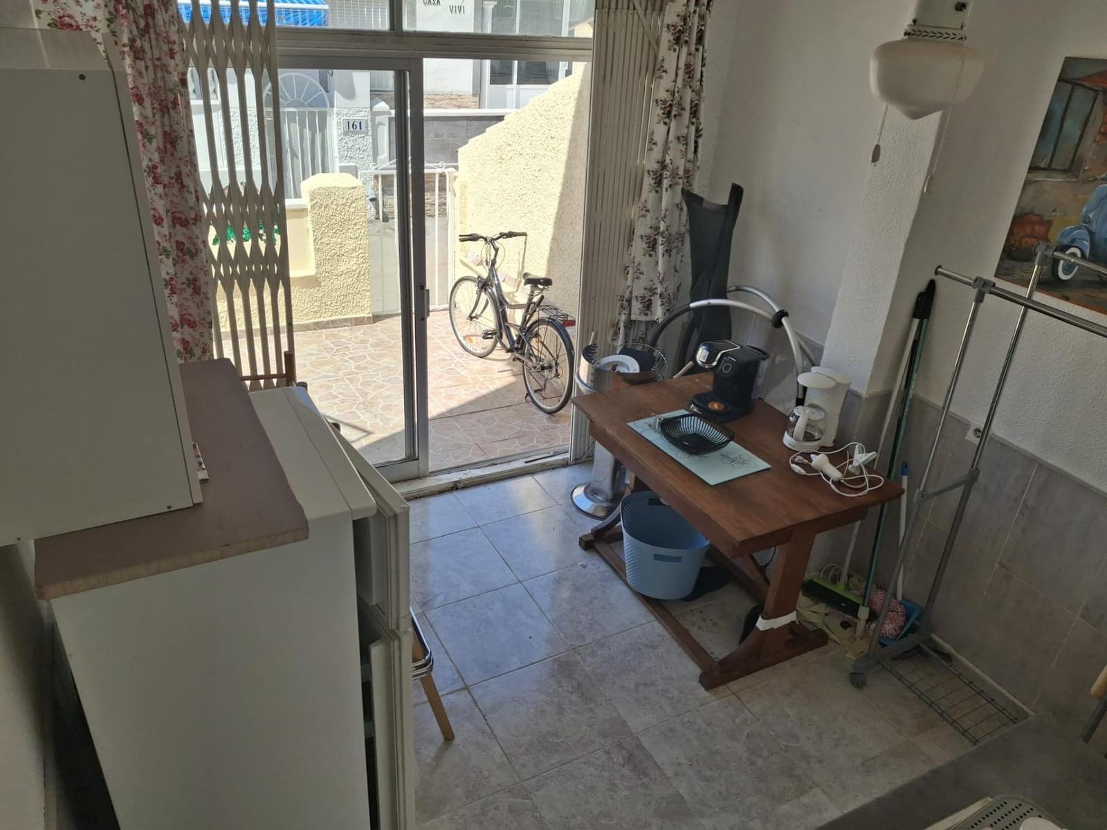 2 makuuhuone Huoneisto myytävänä paikassa El Limonar mukana uima-altaan - 129 990 € (Ref: 9462193)