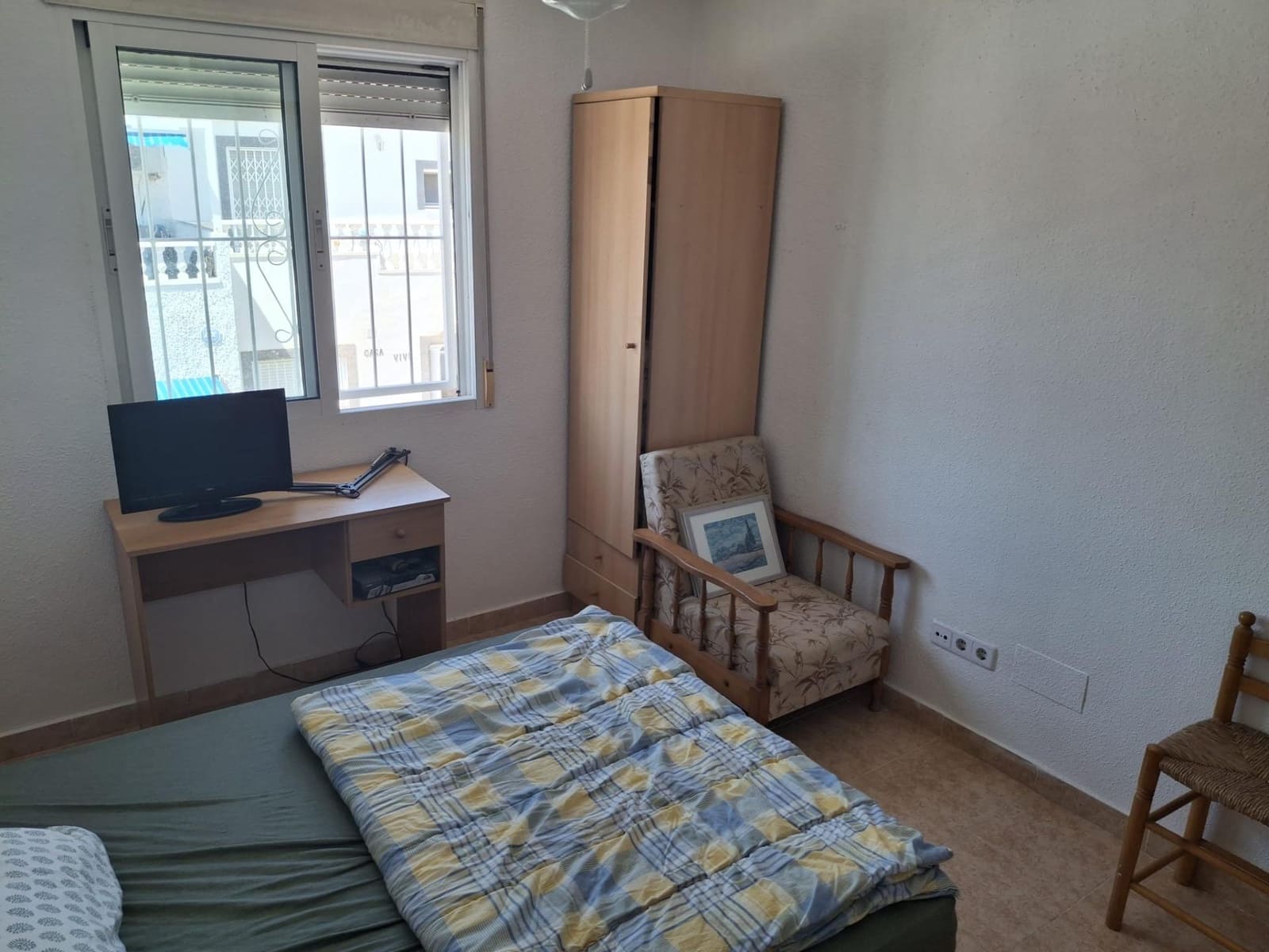 2 makuuhuone Huoneisto myytävänä paikassa El Limonar mukana uima-altaan - 129 990 € (Ref: 9462193)