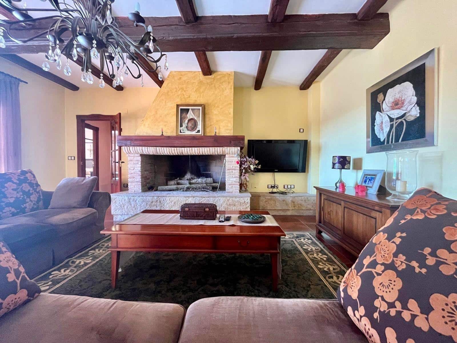 4 bedroom Villa for sale in Los Montesinos with pool - € 780,000 (Ref: 9462197)