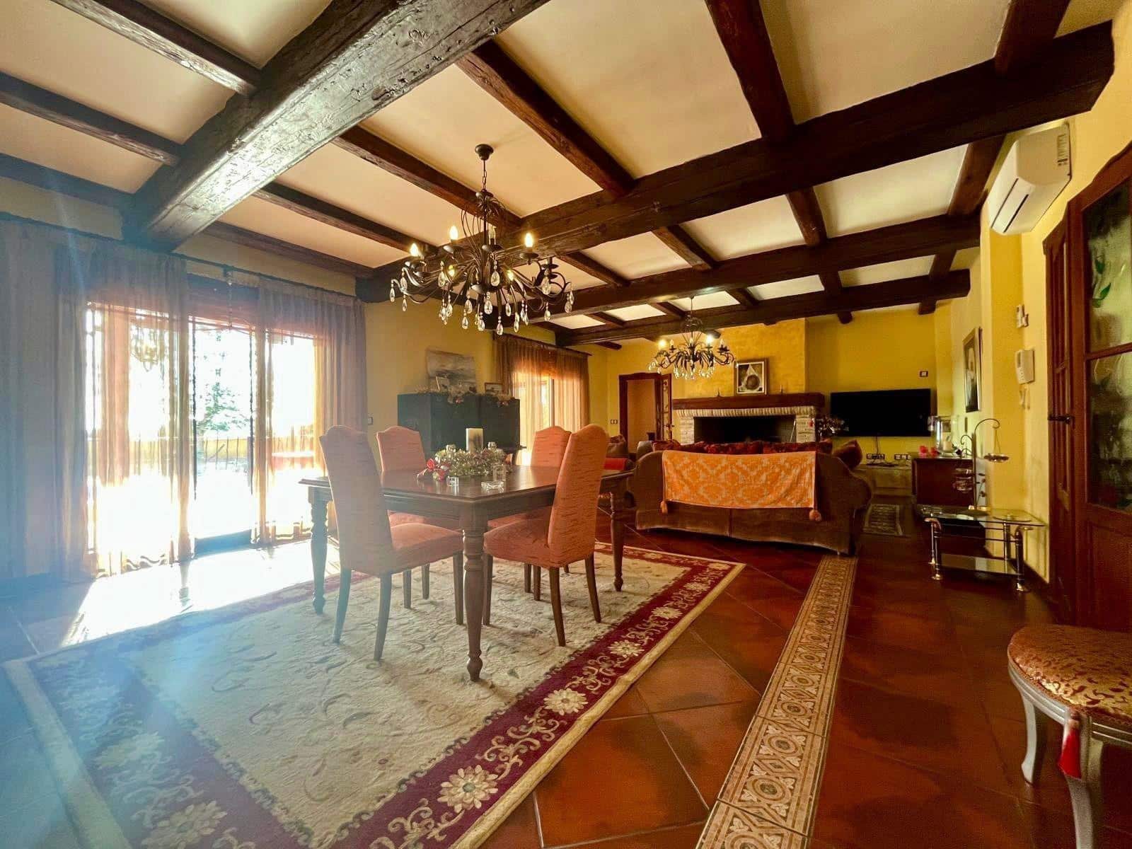 4 bedroom Villa for sale in Los Montesinos with pool - € 780,000 (Ref: 9462197)