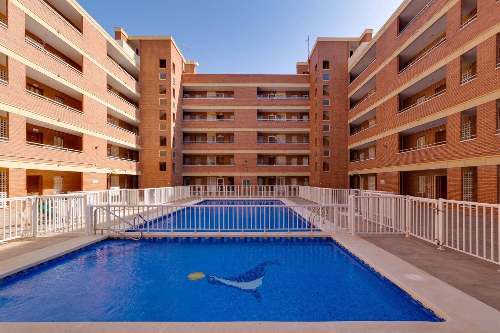 2 bedroom Apartment for sale in Torrevieja with pool - € 119,500 (Ref: 9462198)
