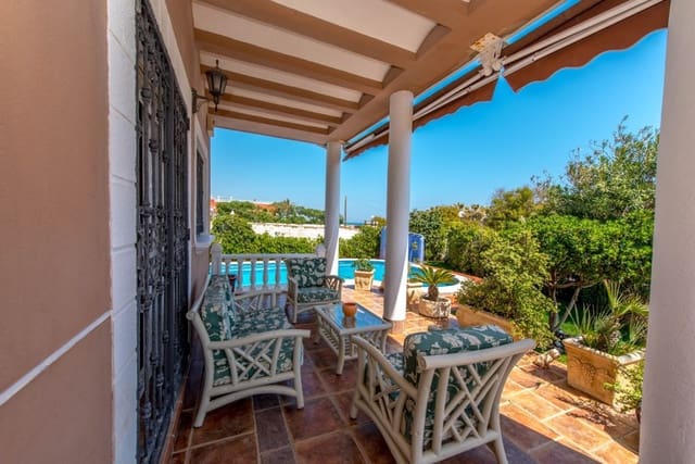 6 sovrum Villa till salu i La Mata, Torrevieja med pool garage - 1 000 000 € (Ref: 9462201)