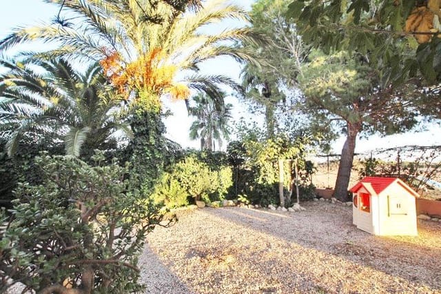 5 slaapkamer Finca/Landhuis te koop in Almoradí met zwembad - € 271.000 (Ref: 9462205)