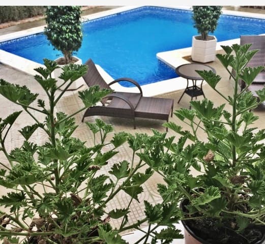 5 soveværelse Villa til salg i Ciudad Quesada, Rojales med swimmingpool garage - € 649.000 (Ref: 9462206)