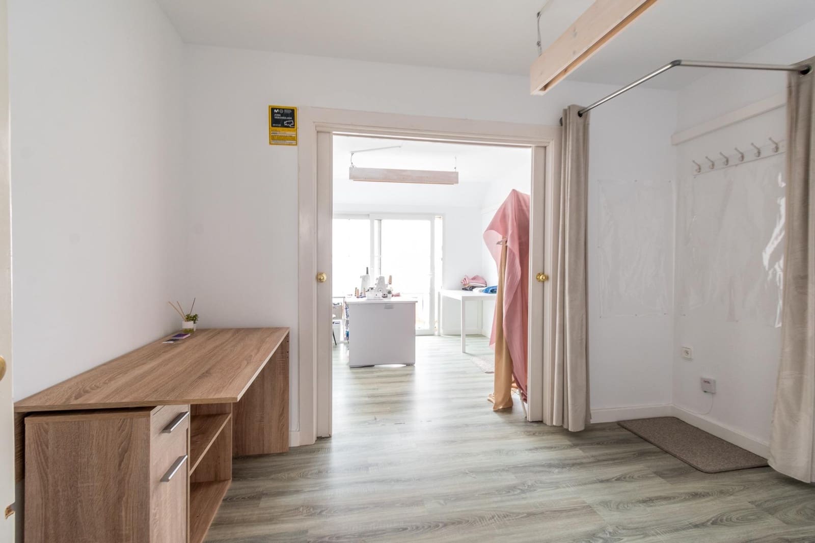 1 camera da letto Commerciale in vendita in Torrevieja con garage - 240.000 € (Rif: 9462209)