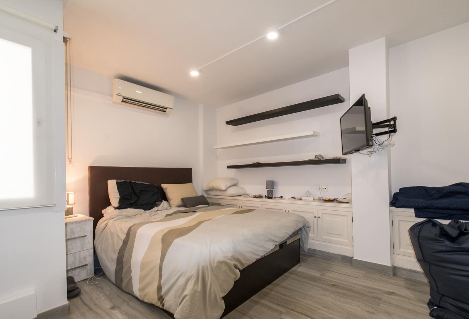 1 camera da letto Commerciale in vendita in Torrevieja con garage - 240.000 € (Rif: 9462209)