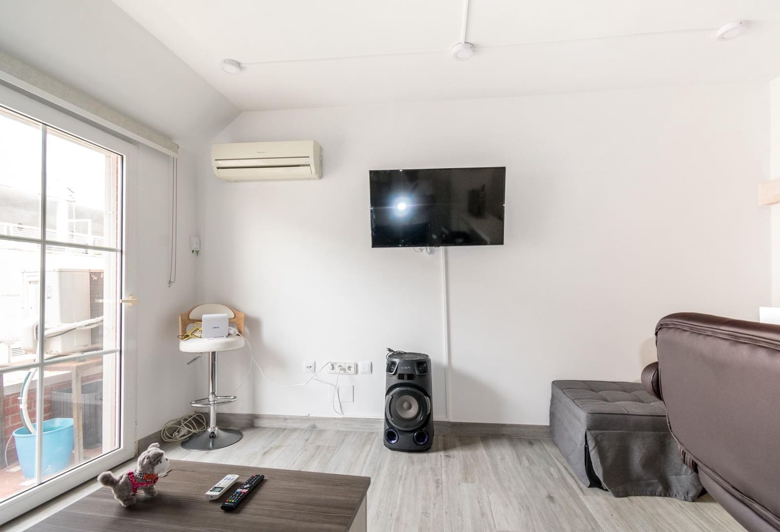 1 camera da letto Commerciale in vendita in Torrevieja con garage - 240.000 € (Rif: 9462209)