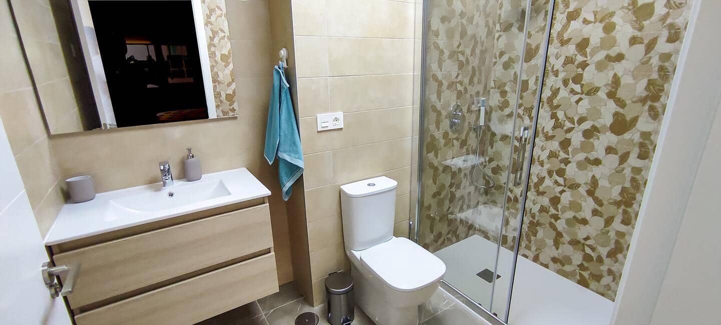 2 Zimmer Apartment zu verkaufen in Torrevieja mit Pool - 269.990 € (Ref: 9462211)