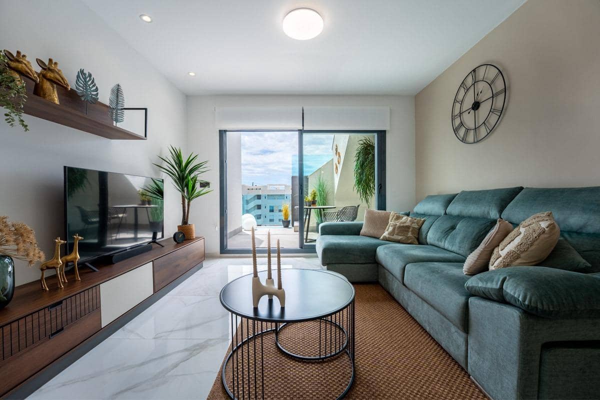 4 soverom Penthouse til salgs i El Raso med svømmebasseng - € 289 000 (Ref: 9462215)