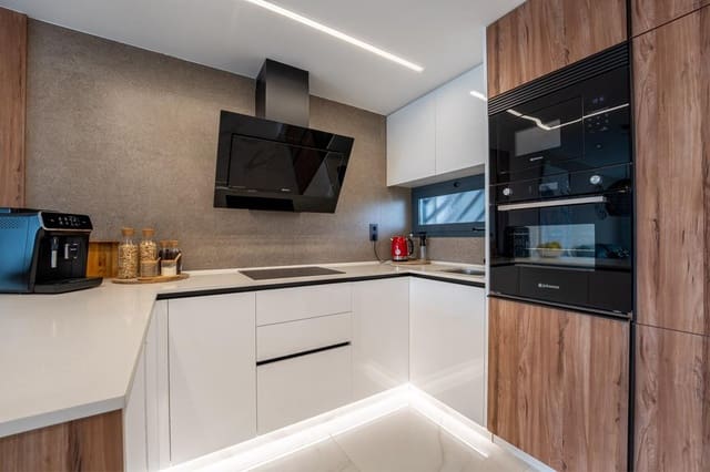 4 soverom Penthouse til salgs i El Raso, Guardamar del Segura med svømmebasseng - € 289 000 (Ref: 9462215)