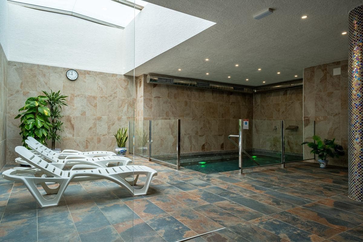 4 soverom Penthouse til salgs i El Raso med svømmebasseng - € 289 000 (Ref: 9462215)