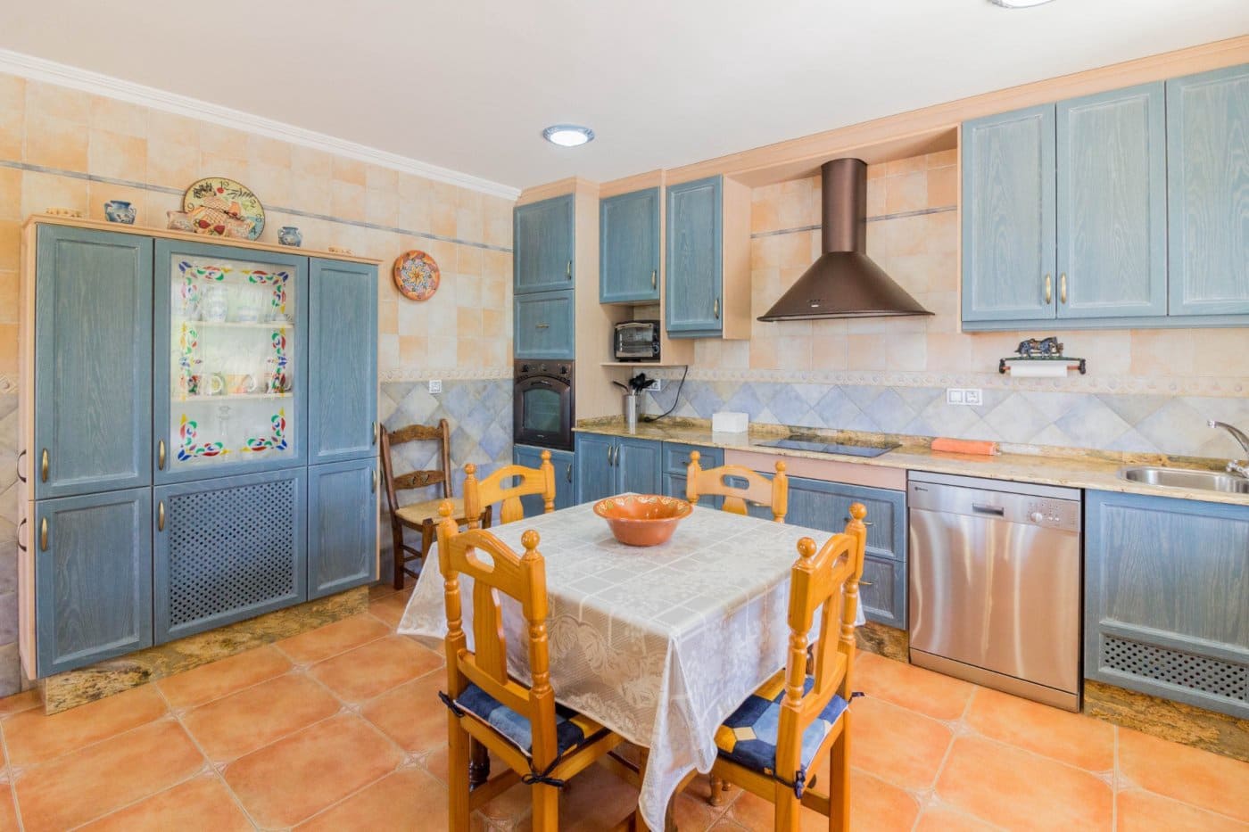 4 sovrum Villa till salu i Redovan med pool garage - 399 000 € (Ref: 9462218)