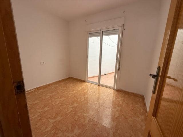 Apartamento de 2 habitaciones en Playa del Cura, Torrevieja en venta - 129.900 € (Ref: 9462225)