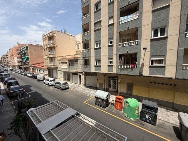 Apartamento de 2 habitaciones en Playa del Cura, Torrevieja en venta - 129.900 € (Ref: 9462225)