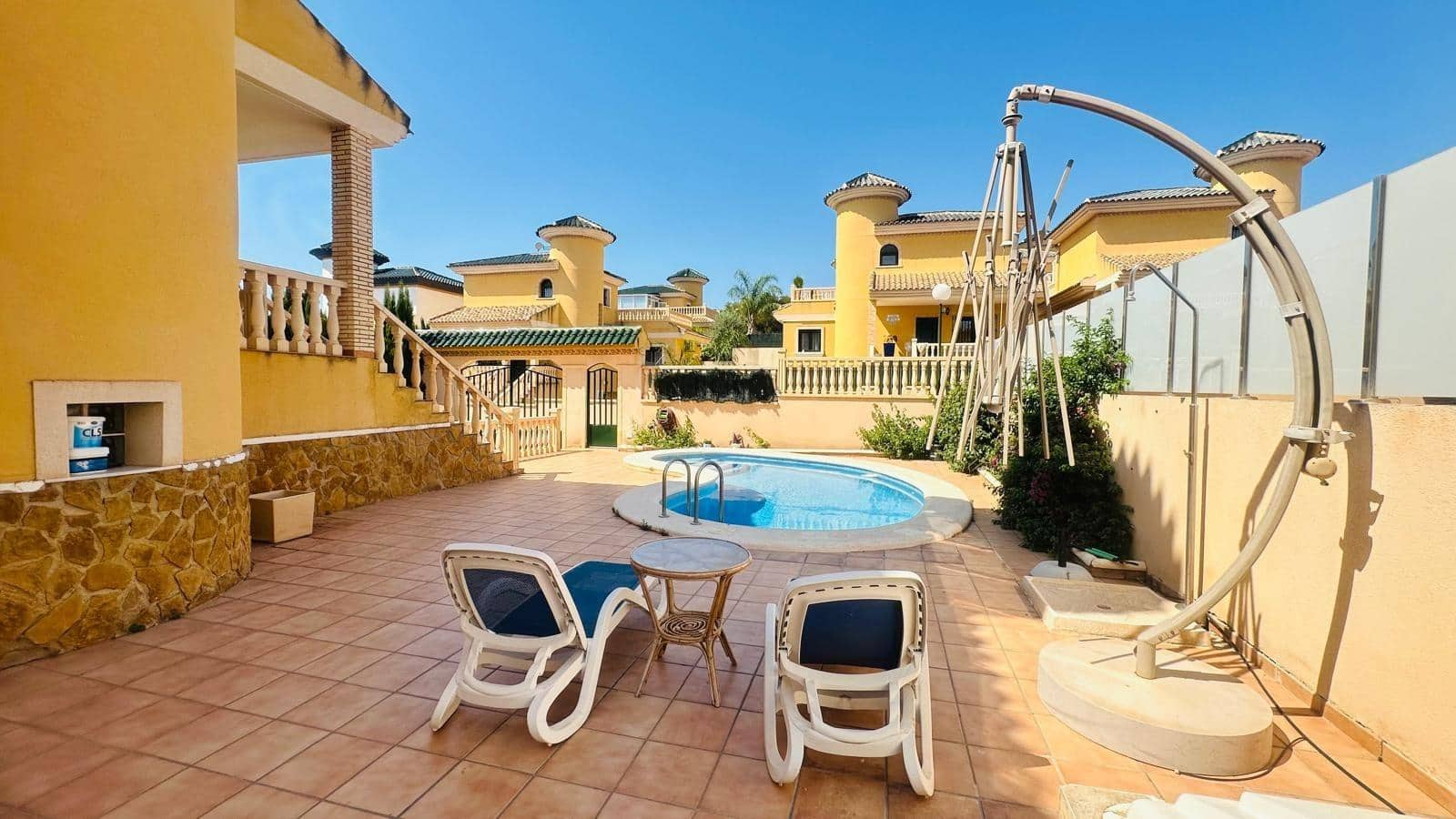 3 sypialnia Willa na sprzedaż w Orihuela Costa z garażem - 354 900 € (Ref: 9462231)