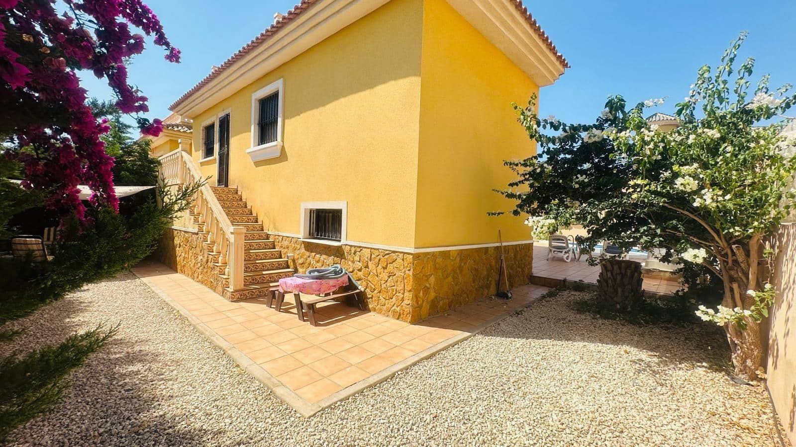 3 sypialnia Willa na sprzedaż w Orihuela Costa z garażem - 354 900 € (Ref: 9462231)