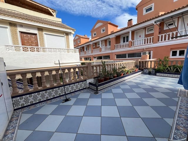 3 quarto Moradia em Banda para venda em La Mata, Torrevieja - 324 000 € (Ref: 9462236)