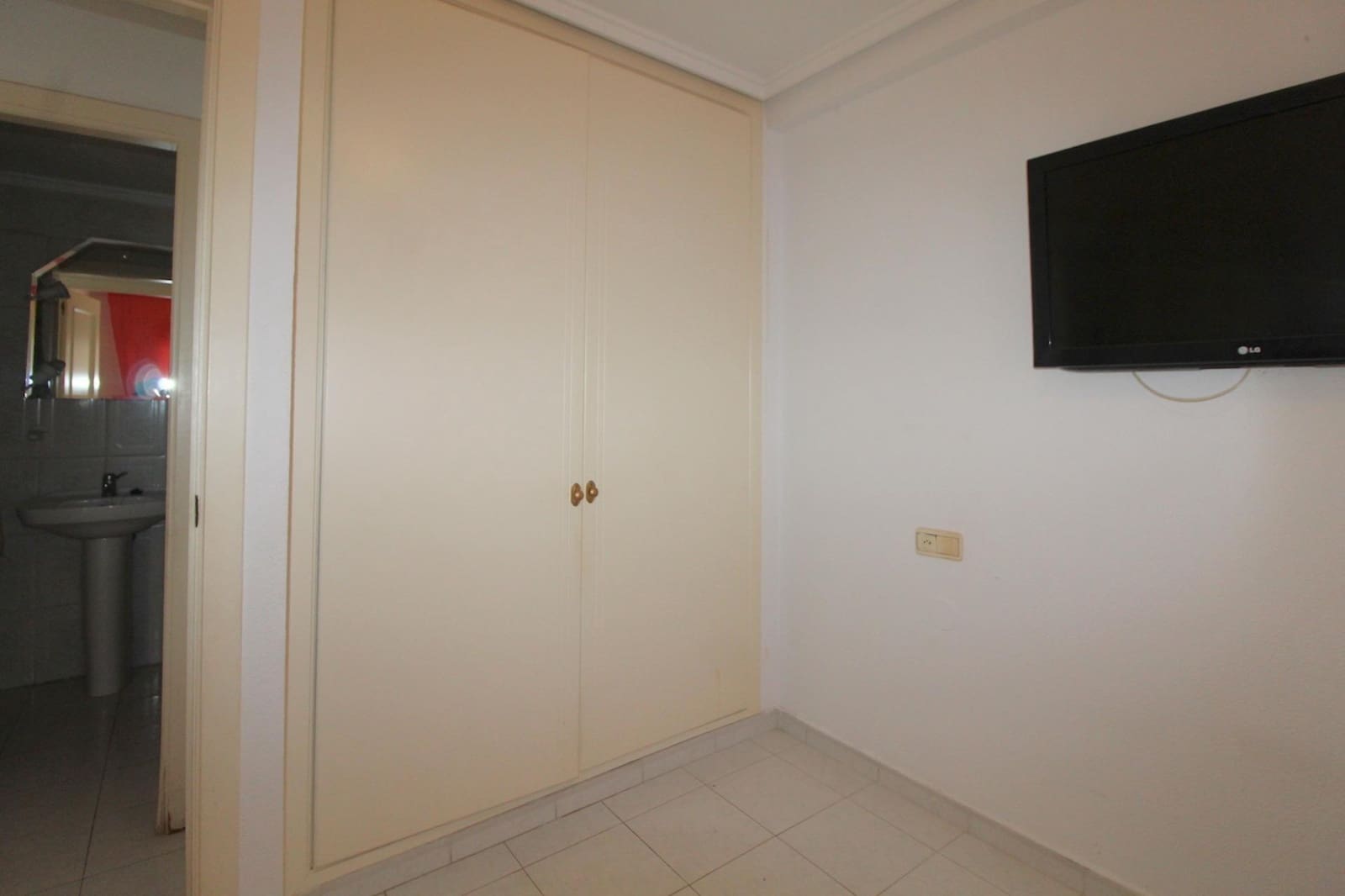 2 sypialnia Apartament na sprzedaż w Torrevieja - 110 000 € (Ref: 9462238)