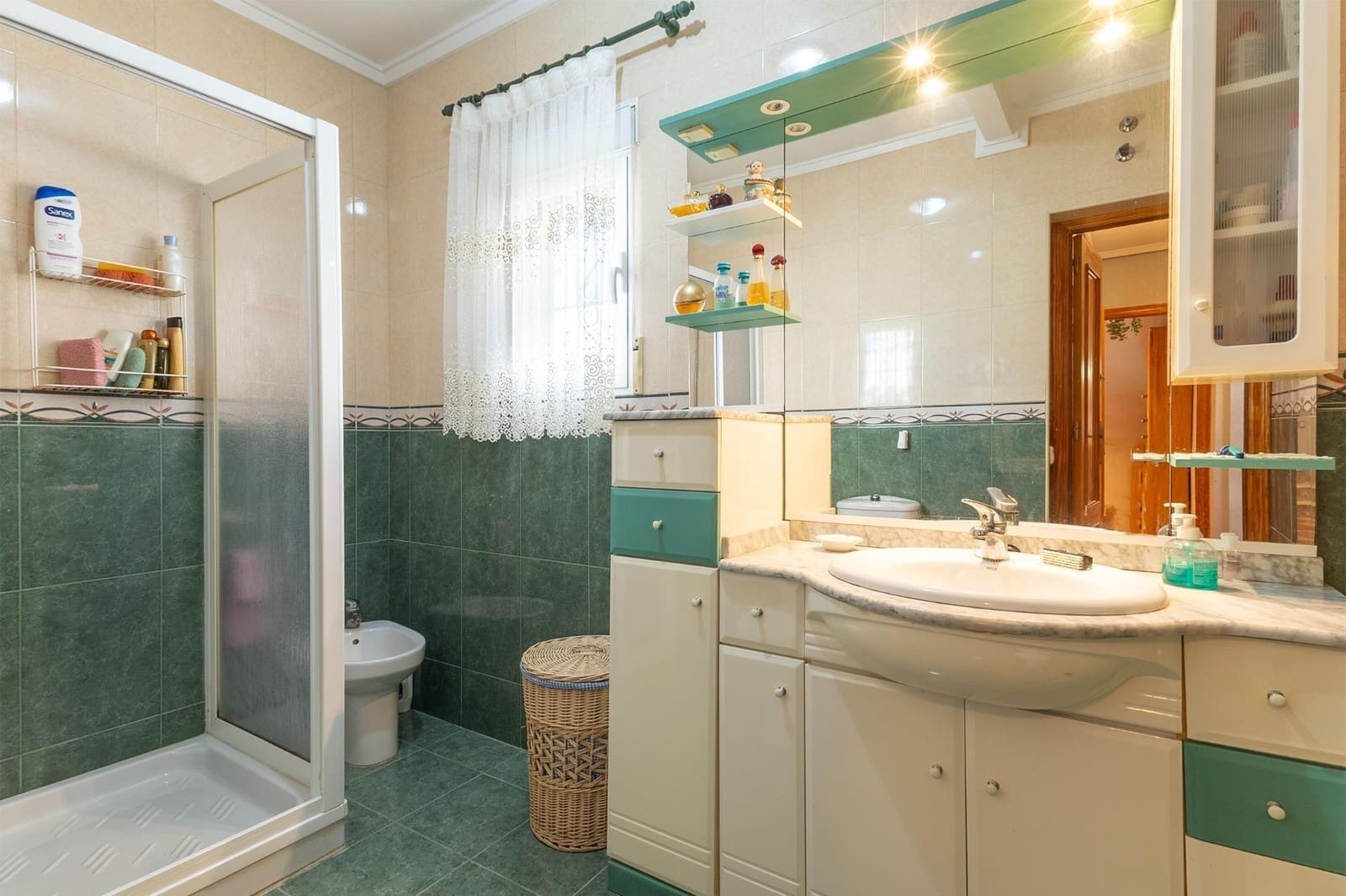 3 bedroom Terraced Villa for sale in La Siesta with pool - € 198,000 (Ref: 9462239)