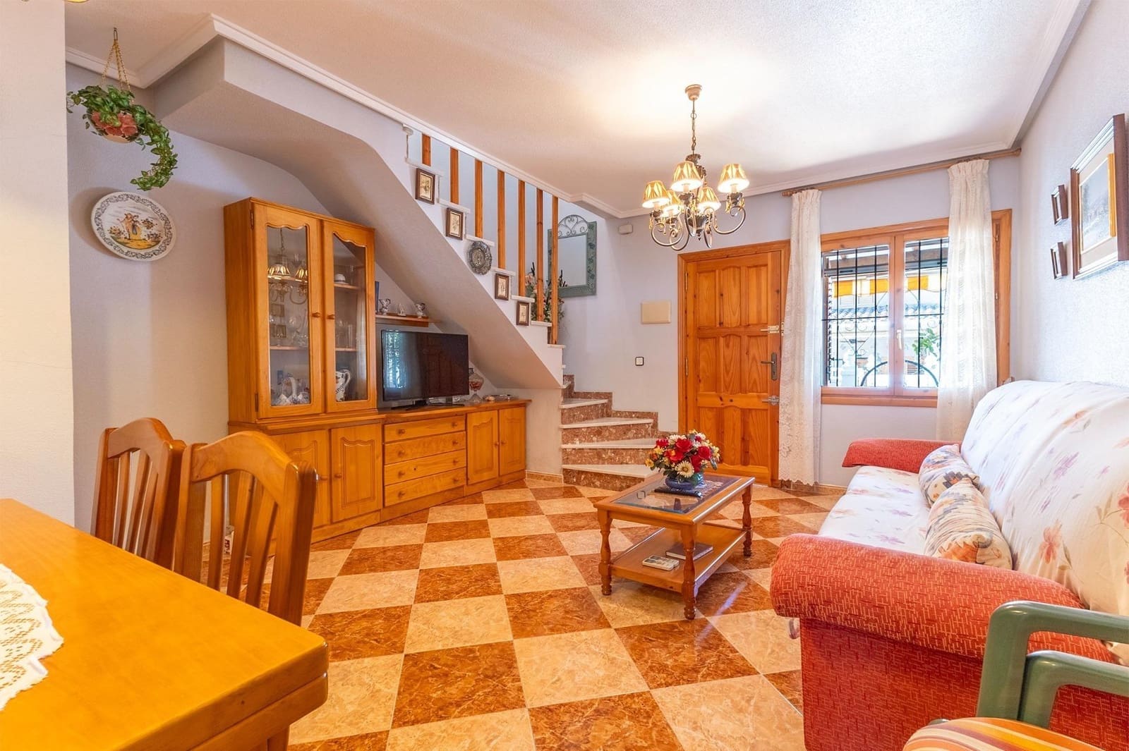 3 bedroom Terraced Villa for sale in La Siesta with pool - € 198,000 (Ref: 9462239)