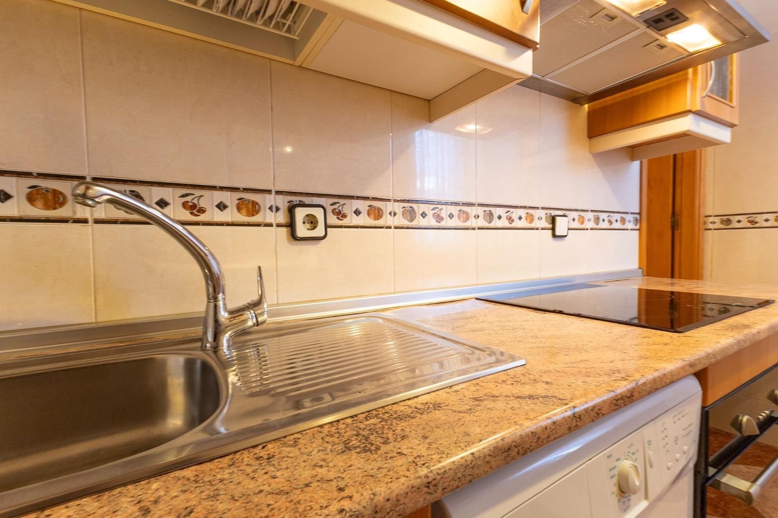 3 bedroom Terraced Villa for sale in La Siesta with pool - € 198,000 (Ref: 9462239)