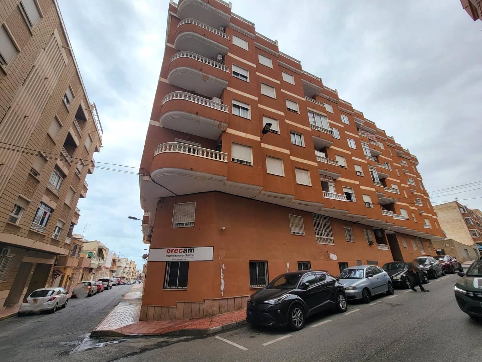 2 slaapkamer Appartement te koop in Torrevieja - € 117.260 (Ref: 9462240)