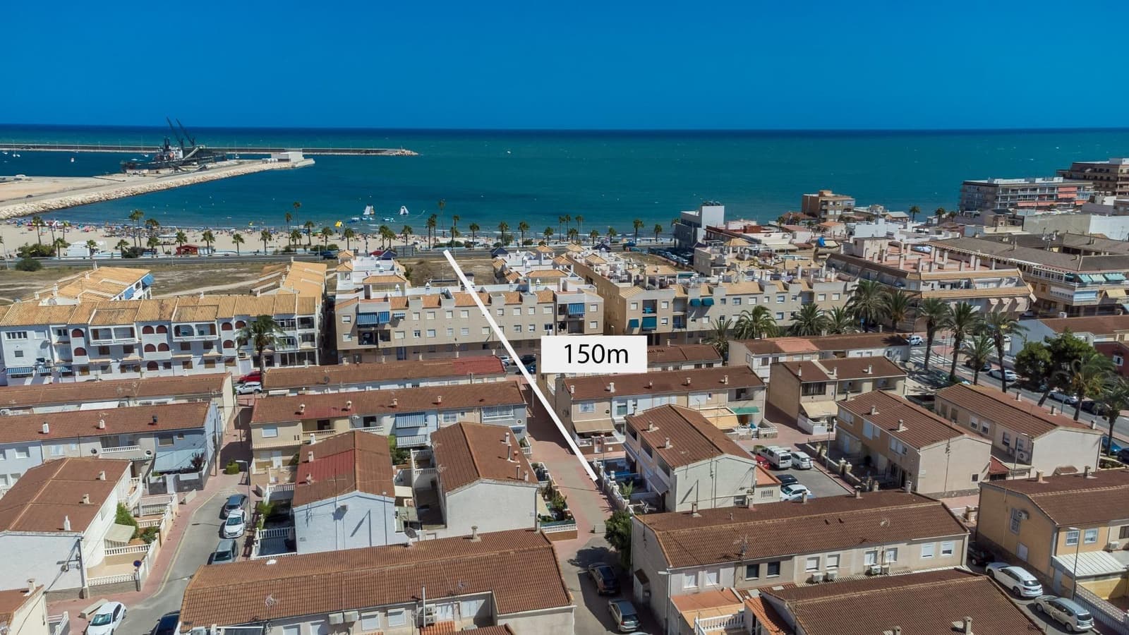 4 bedroom Apartment for sale in Torrevieja - € 215,500 (Ref: 9462244)