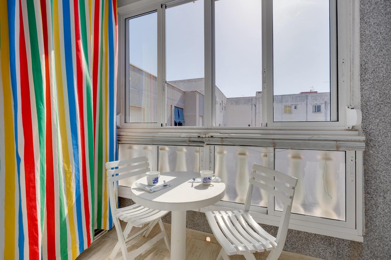 Yksiö myytävänä paikassa Torrevieja mukana uima-altaan - 84 900 € (Ref: 9462246)