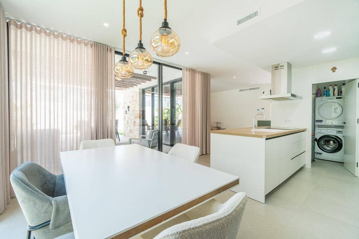 3 sovrum Villa till salu i Torrevieja med pool - 599 000 € (Ref: 9462251)