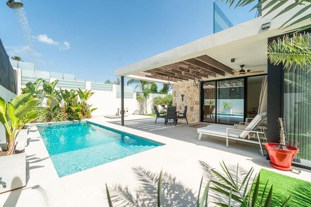 3 sovrum Villa till salu i Los Balcones - Los Altos, Torrevieja med pool - 599 000 € (Ref: 9462251)