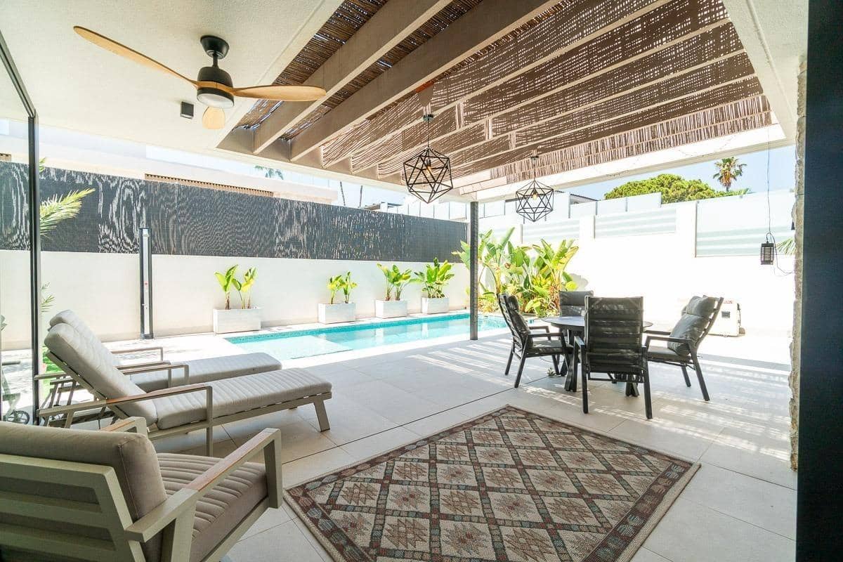 3 sovrum Villa till salu i Torrevieja med pool - 599 000 € (Ref: 9462251)