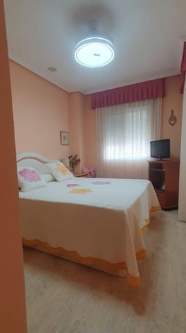 3 bedroom Flat for sale in Playa del Acequión, Torrevieja - € 150,000 (Ref: 9462256)