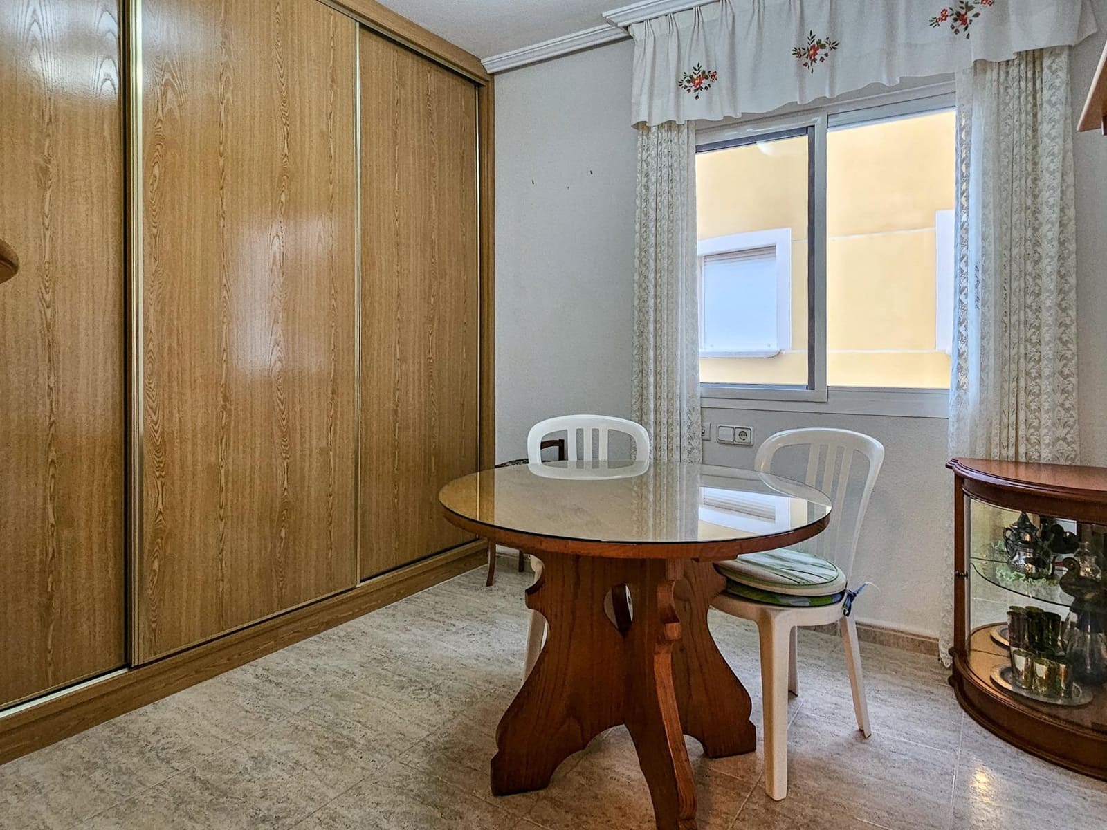 3 sovrum Lägenhet till salu i Torrevieja - 150 000 € (Ref: 9462256)