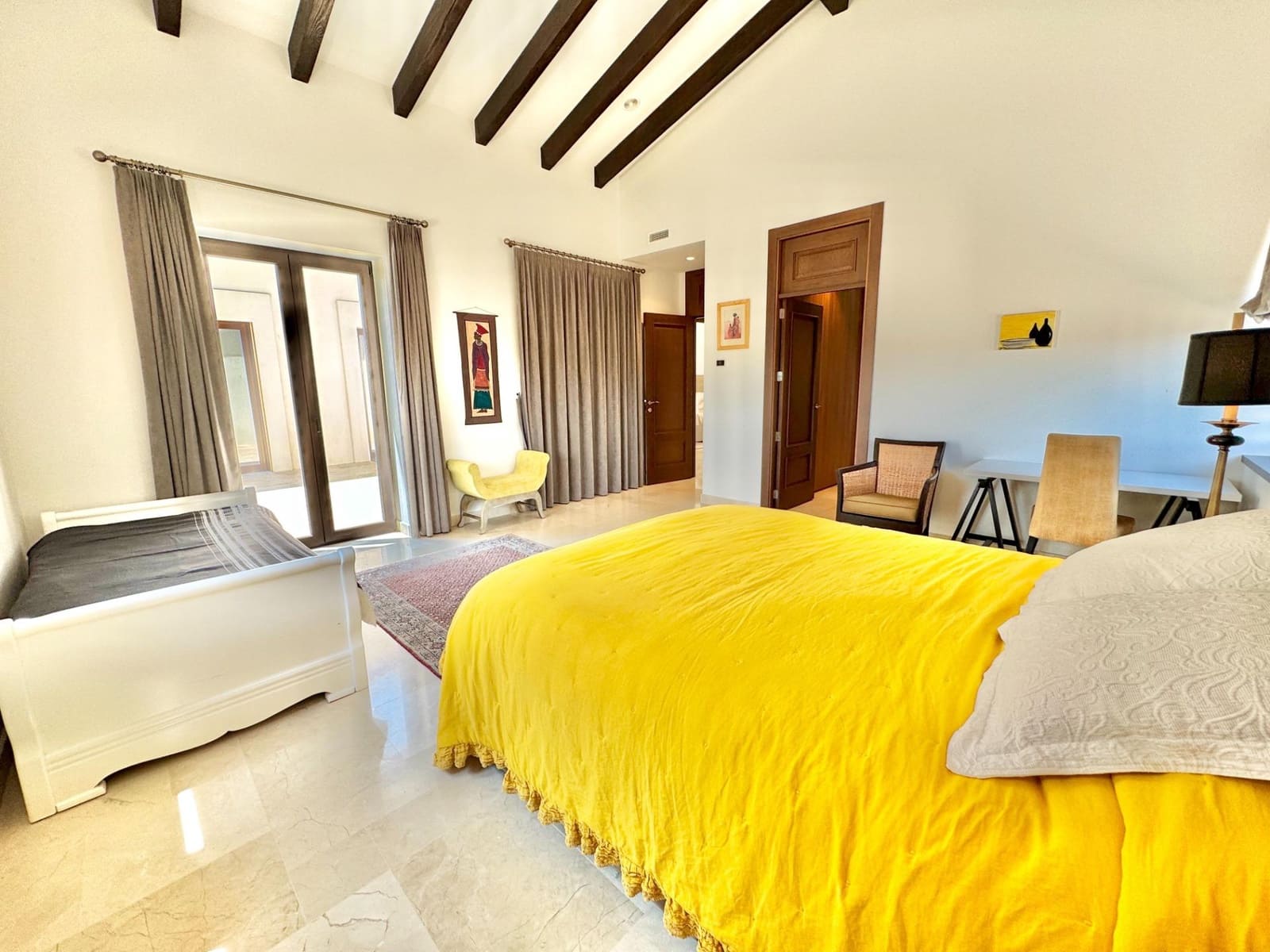 4 bedroom Villa for sale in Dolores with pool - € 1,150,000 (Ref: 9462257)