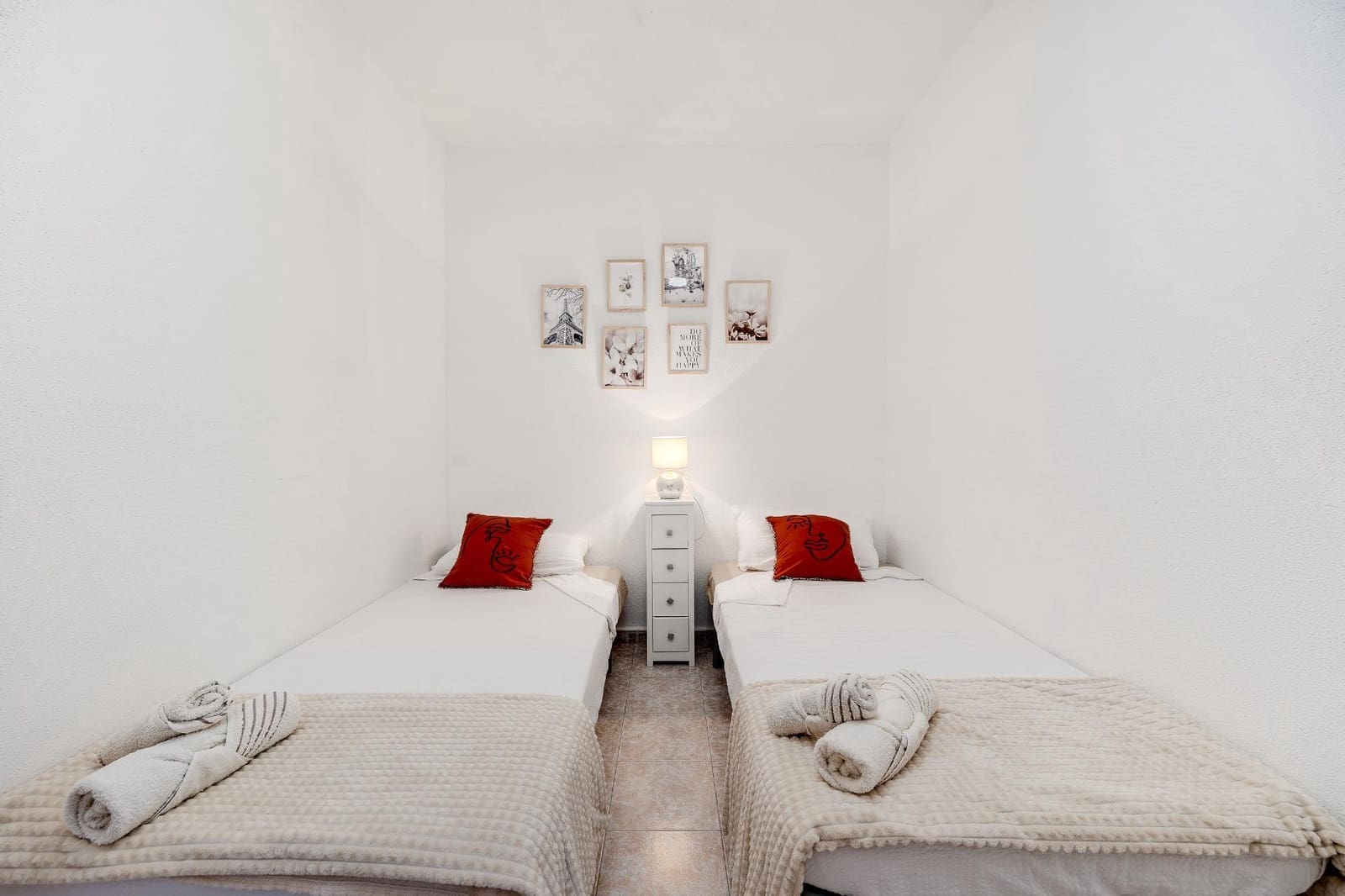 3 makuuhuone Huoneisto myytävänä paikassa Los Altos mukana uima-altaan - 180 000 € (Ref: 9462268)