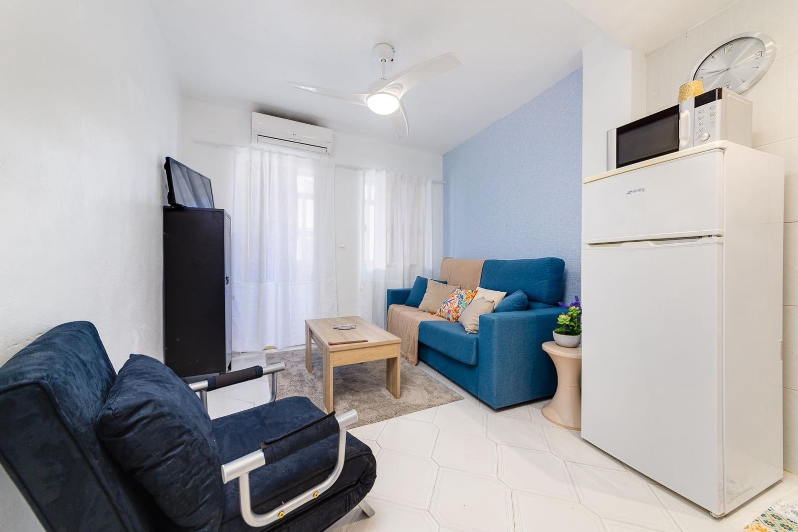 Studio à vendre à Torrevieja - 89 500 € (Ref: 9462271)
