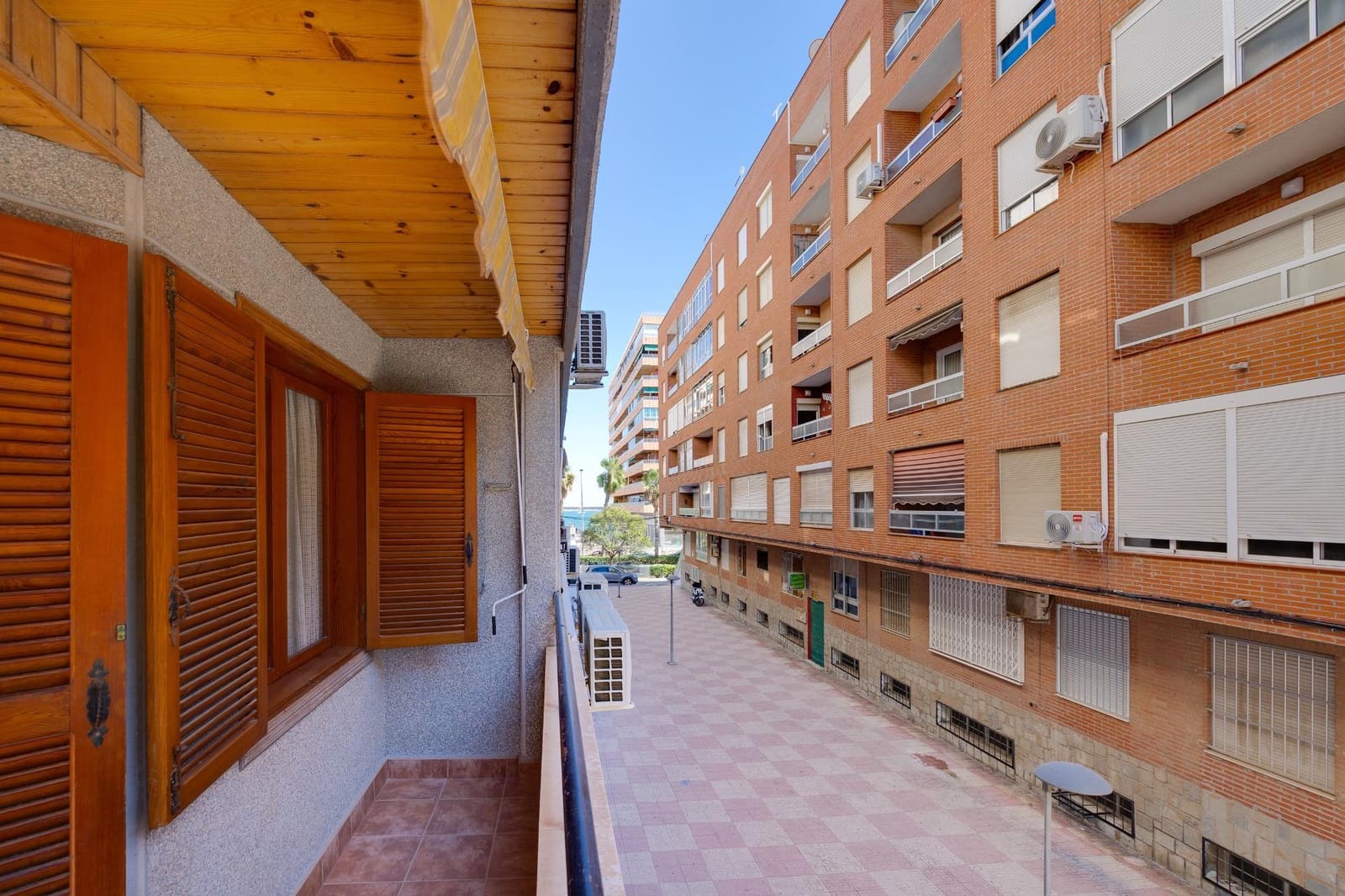 3 bedroom Apartment for sale in Torrevieja - € 156,500 (Ref: 9462273)