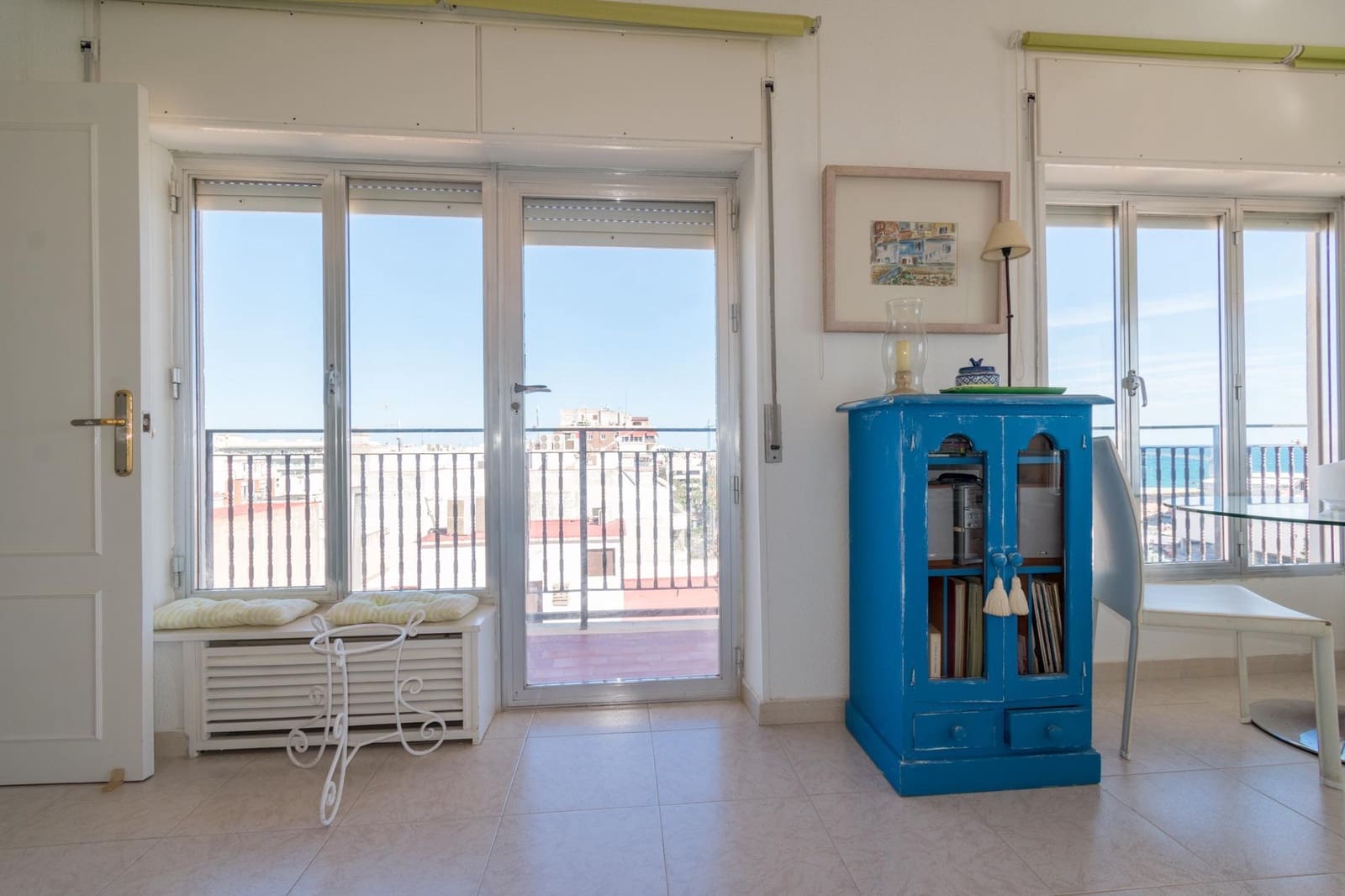 4 bedroom Apartment for sale in Torrevieja - € 450,000 (Ref: 9462274)