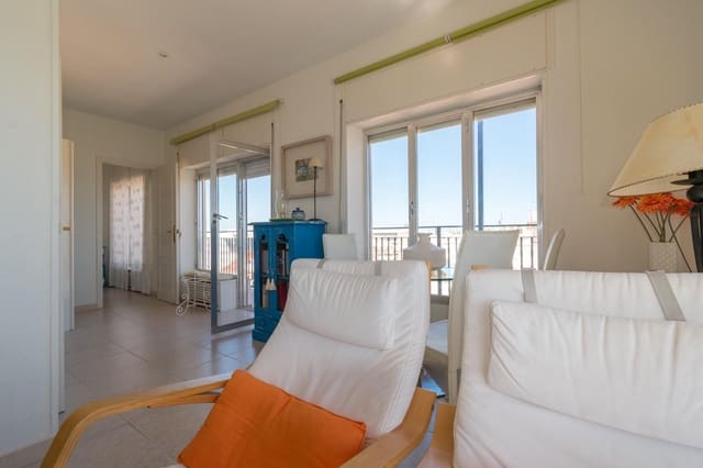 4 bedroom Apartment for sale in Centro - Muelle Pesquero, Torrevieja - € 450,000 (Ref: 9462274)