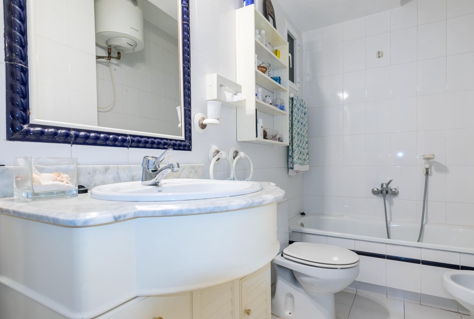 4 bedroom Apartment for sale in Torrevieja - € 450,000 (Ref: 9462274)