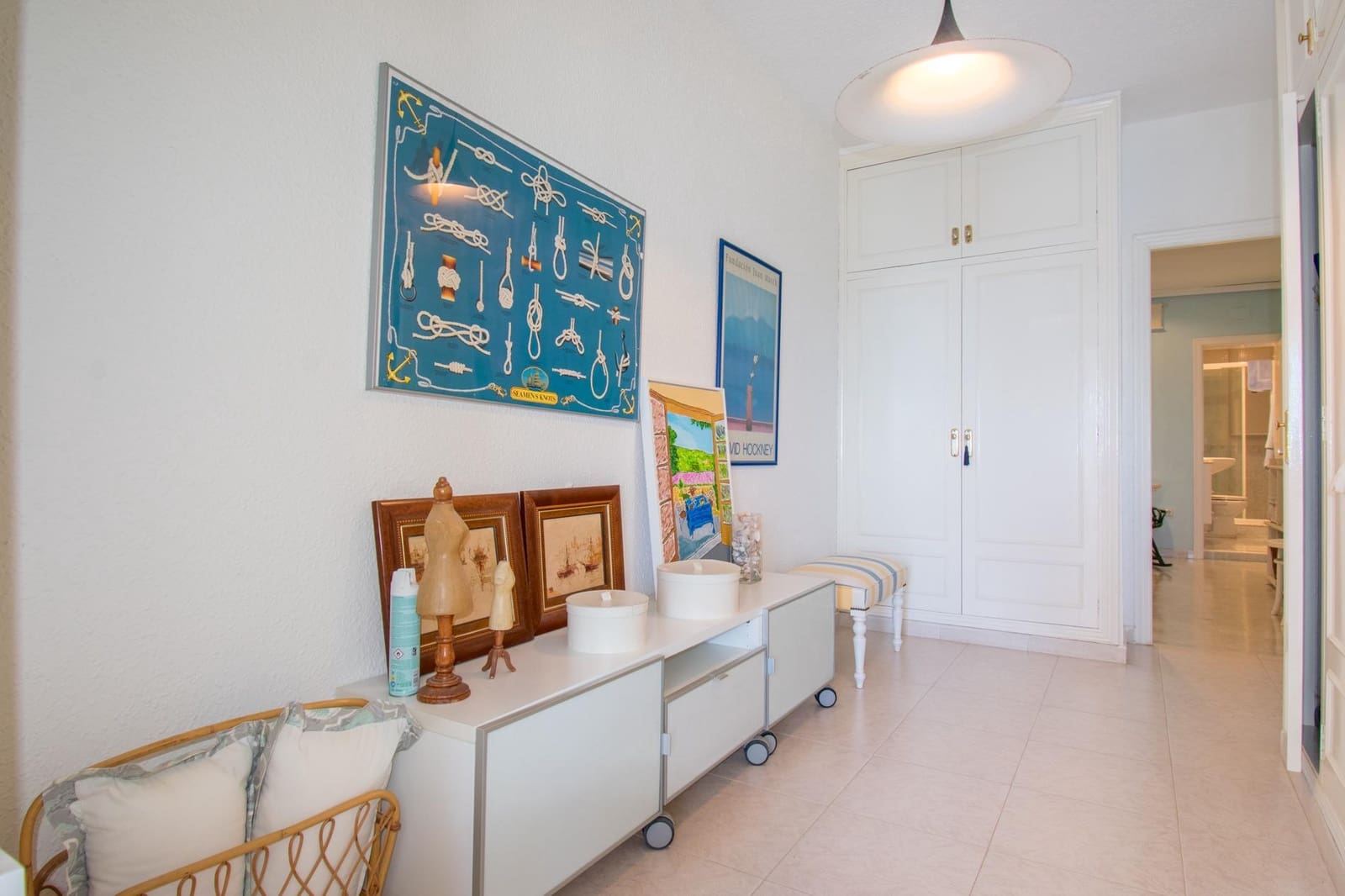 4 bedroom Apartment for sale in Torrevieja - € 450,000 (Ref: 9462274)