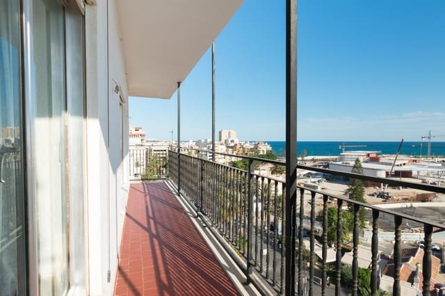 4 bedroom Apartment for sale in Centro - Muelle Pesquero, Torrevieja - € 450,000 (Ref: 9462274)