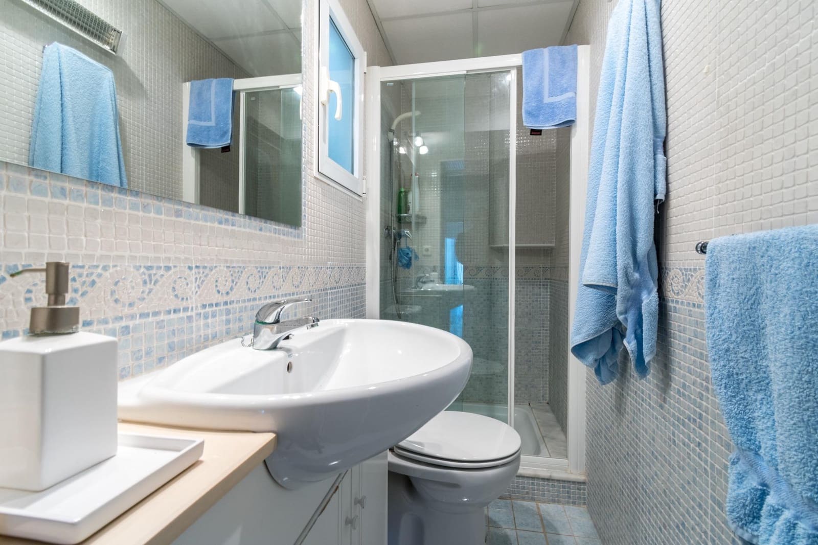 4 bedroom Apartment for sale in Torrevieja - € 450,000 (Ref: 9462274)