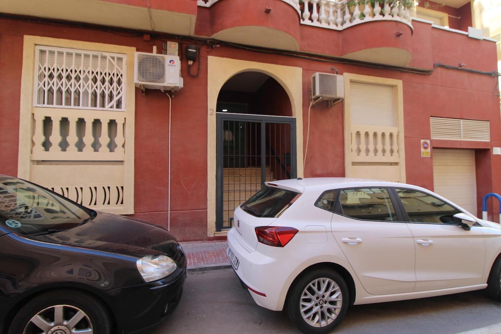 2 sypialnia Apartament na sprzedaż w Torrevieja - 130 000 € (Ref: 9462277)