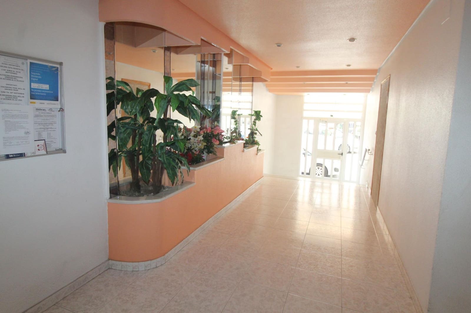 1 bedroom Apartment for sale in Torrevieja with pool - € 110,000 (Ref: 9462279)
