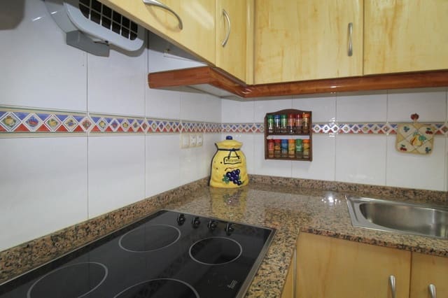 1 slaapkamer Appartement te koop in Centro, Torrevieja - € 115.000 (Ref: 9462280)